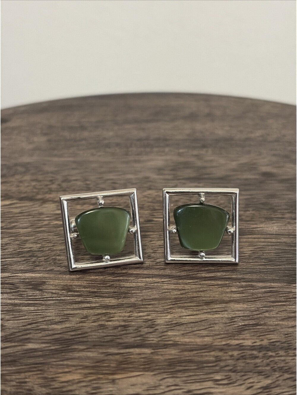 SARAH COVENTRY Vintage Cufflinks Green And Silver Tone Cuff Links Groom Wedding